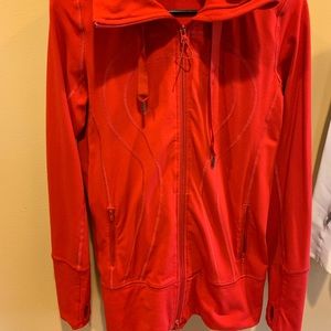Luluelemon zip up!